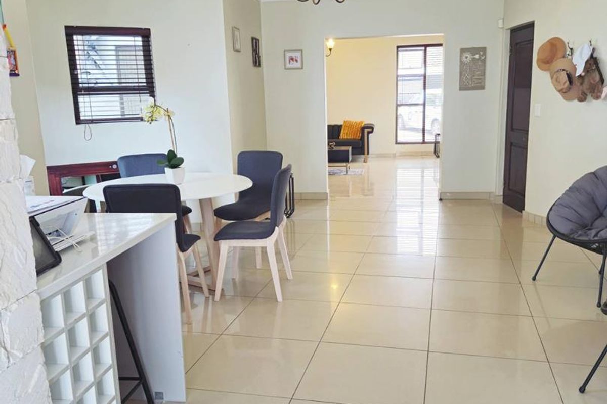 Swakopmund- For Sale-N$3 890 000 - Photo 2