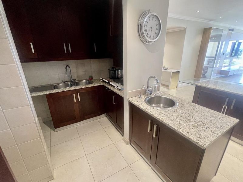 Hendra - Spacious 4-Bedroom Ground Floor Apartment with Sea Views – Ilala Ridge Estate - Photo 7