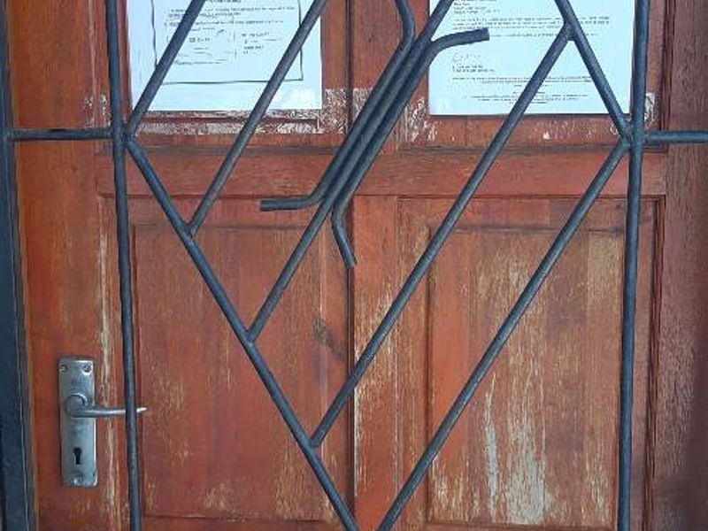 Great Low Maintenace Start up Home !!! - Photo 4