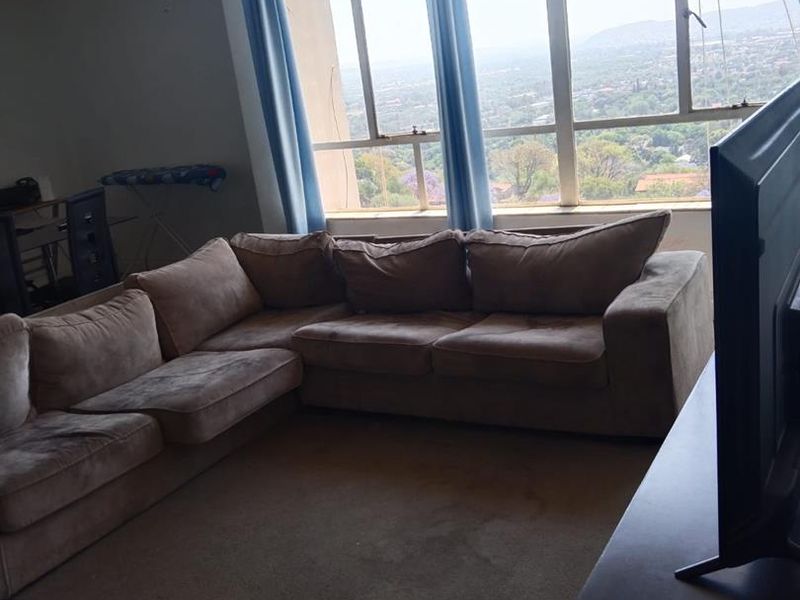 Spacious Apartment in La Montagne Pretoria East - Photo 4