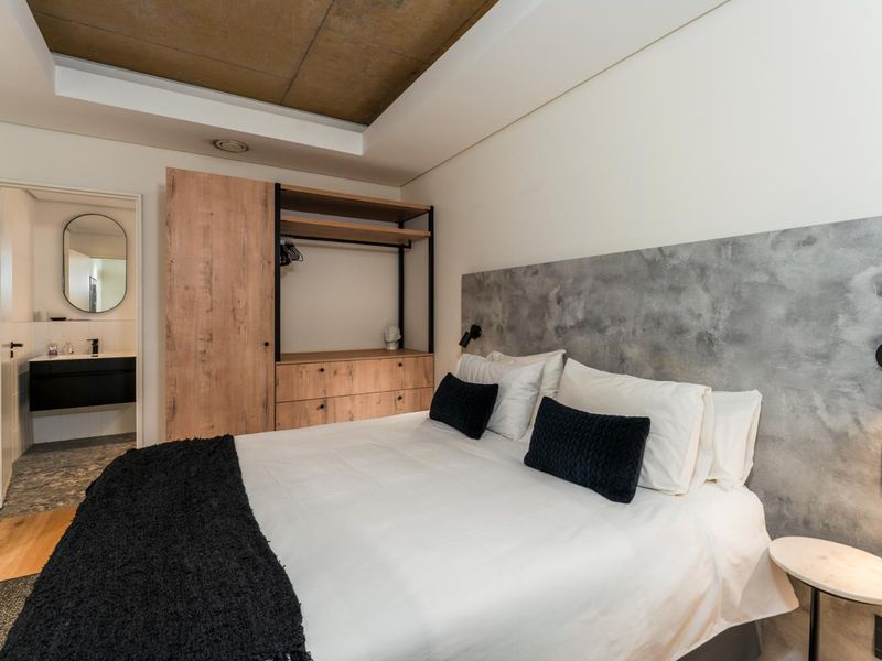 Modern One-Bedroom Apartment in Station House | A Lifestyle Worth Investing In - Photo 8