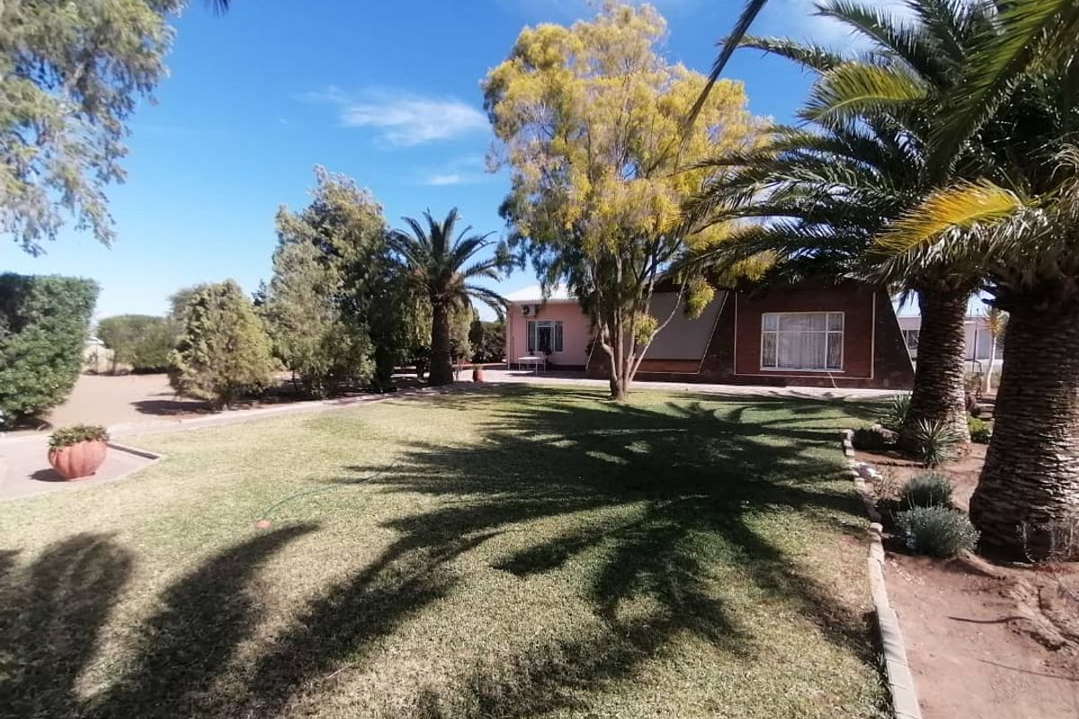 FAMILY HOME WITH ADDITIONAL FLATLET FOR SALE IN MARIENTAL - Photo 3
