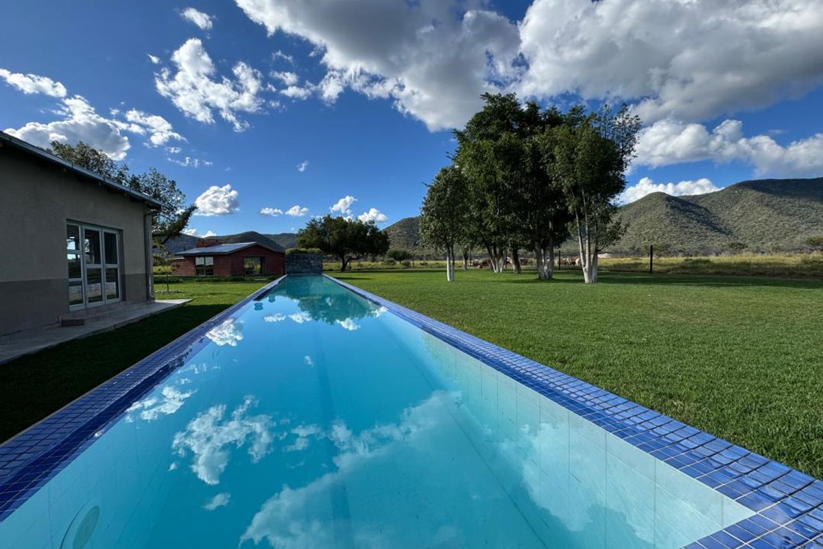 This 135 hectare agricultural plot near Otavi delivers exactly what serious buyers look for — strong water, usable land, and a comfortable, modern homestead. - Photo 3