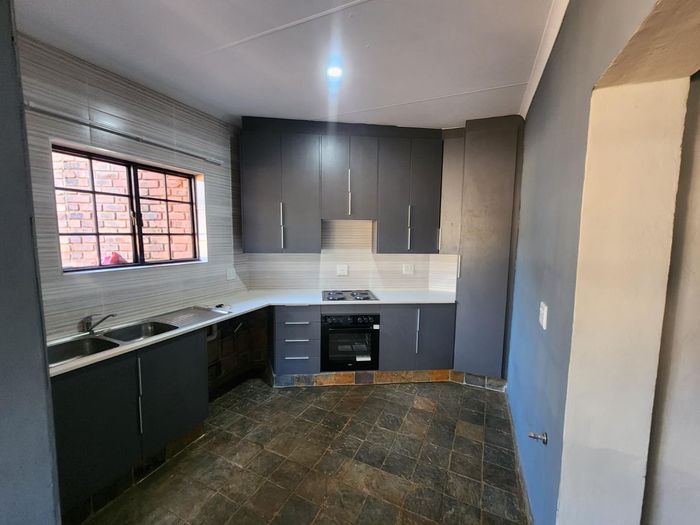 Property #2267847, House Rental Monthly in Doornpoort