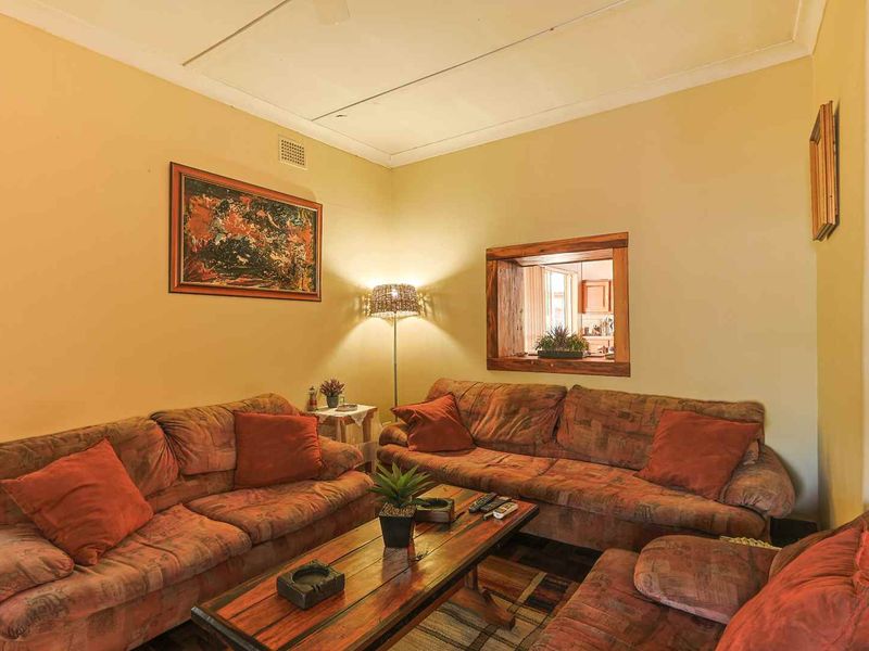 Exclusive Waverley Gem – A Spacious Family Haven in The Moot - Photo 9
