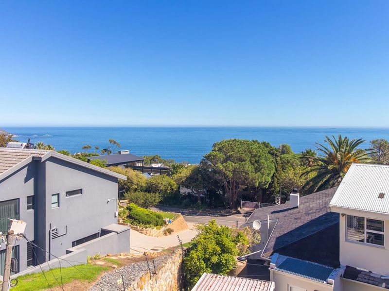 Awe-inspiring - Photo 2