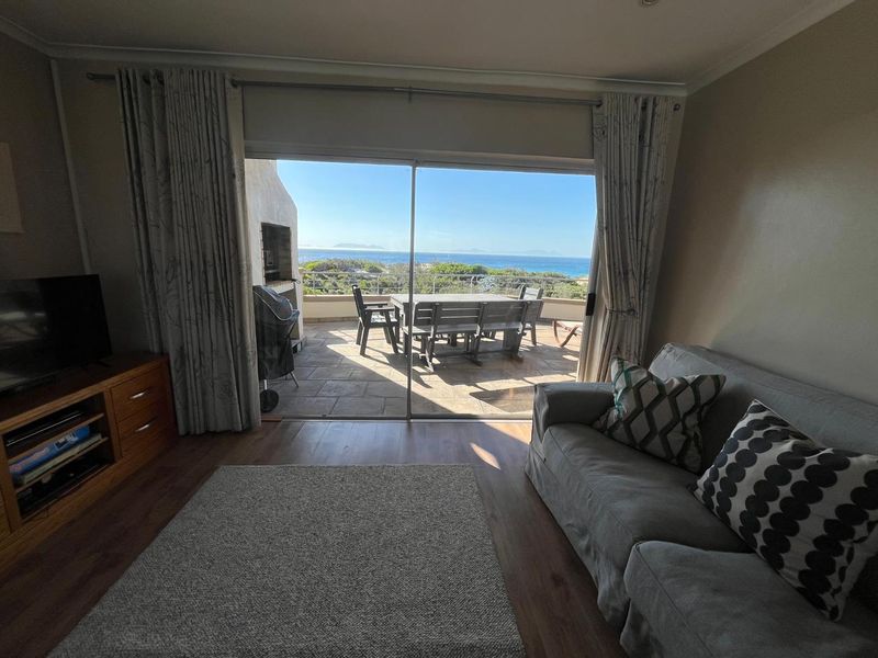 PRINGLE BAY RIGHT AT THE BEACH - Photo 8