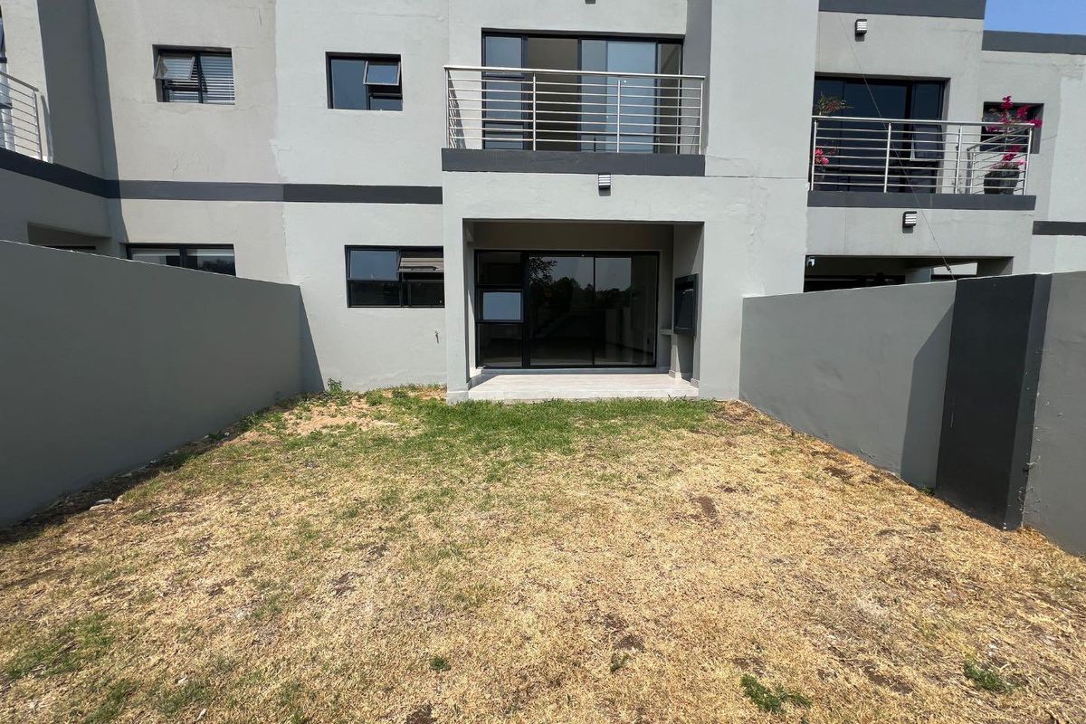 Modern 3-Bedroom Cluster in Prime Bryanston East – No Transfer Costs! - Photo 5