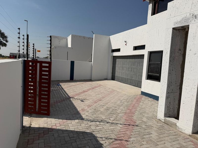Brand new house 🏡 - Photo 2