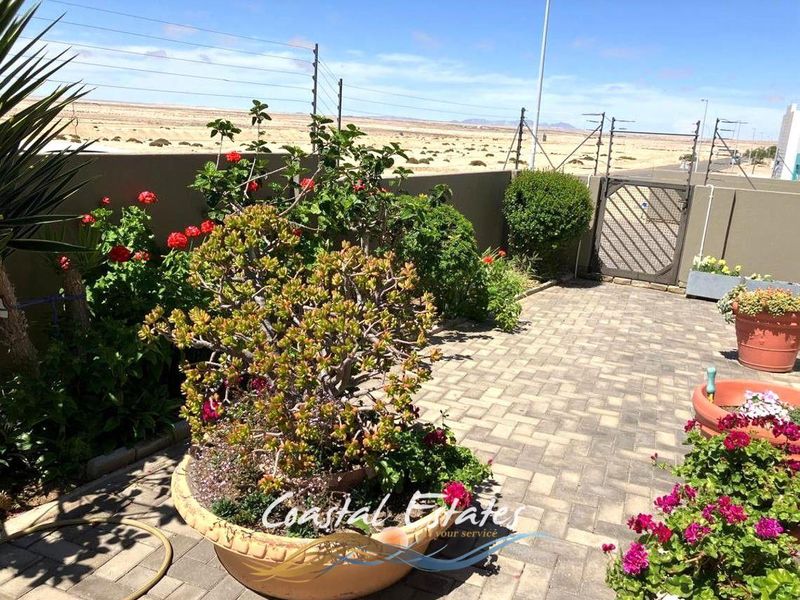 Inviting 3-Bedroom Home with Separate Flatlet in Ext 22 - Photo 2