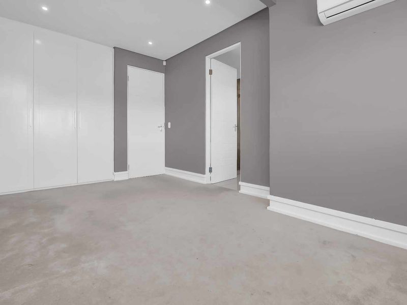 2.5 BEDROOM TOWNHOUSE FOR SALE IN BRYANSTON - Photo 10