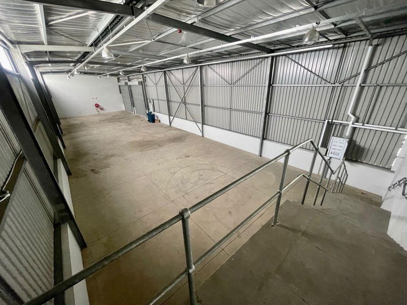 Hendra - Brand-New A-Grade Industrial Mini Warehouses To Let – Glen Anil - Photo 4