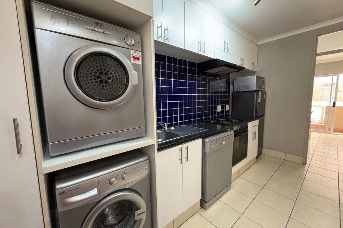 Student Apartment walking distance from UOVS - Photo 5