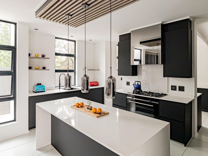 Stop Scrolling – This Helderfontein Gem Has It All! - Photo 9