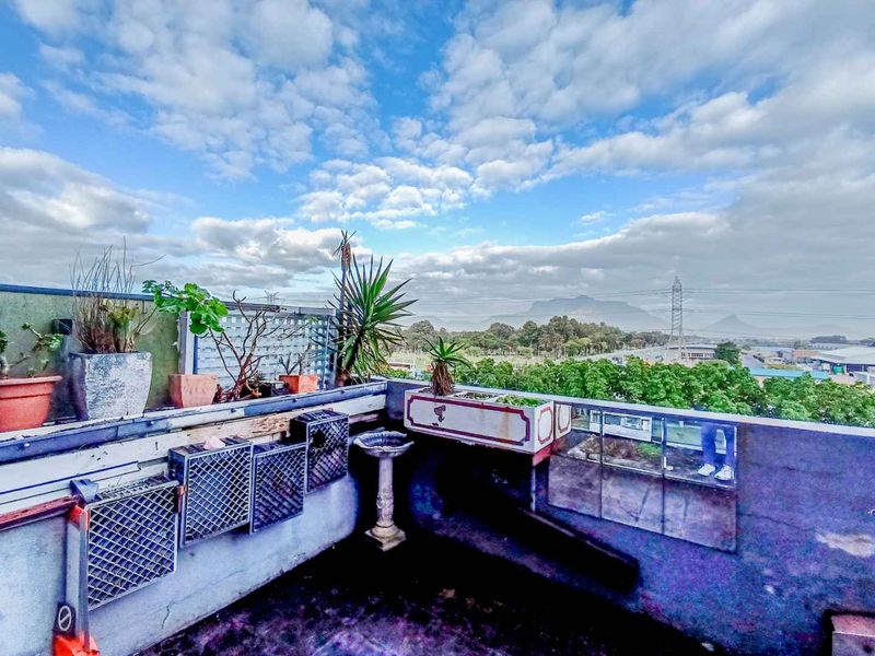 Inviting 1 Bedroom Apartment for sale in Liberty Grande - Photo 6