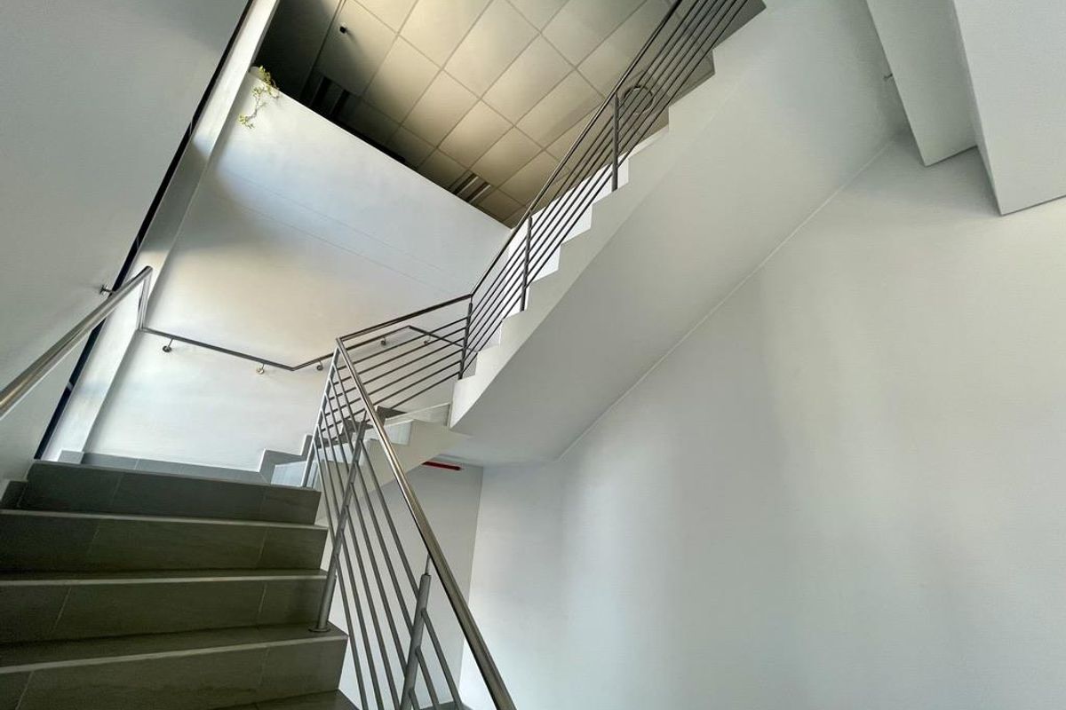 Hendra Estates -1603sqm A-Grade Mini Factory To Let - Mount Edgecombe - Photo 5