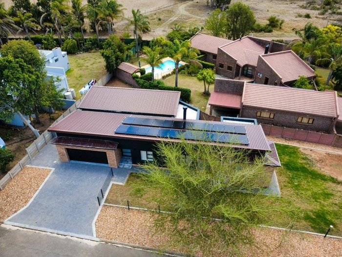 Property #2460108, House For Sale in Riversdale Central