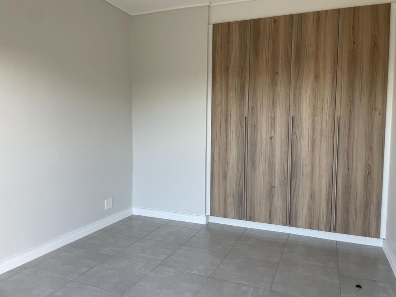 One Bedroom apartment with Sea View in Ballito - Photo 8