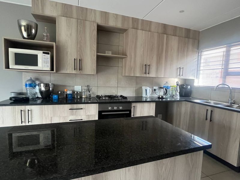 Where comfort meets clever living -your Ferndale hideaway with a garden twist! - Photo 4