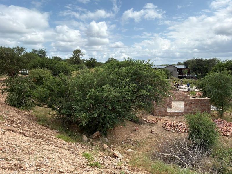 Brand-New Luxury Bushveld Home – Move-In Ready by End August! - Photo 9