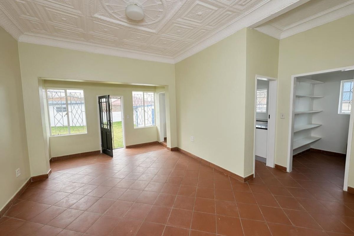 Beautifully Renovated Family Home To Rent in the Heart of Alberton North - Photo 5