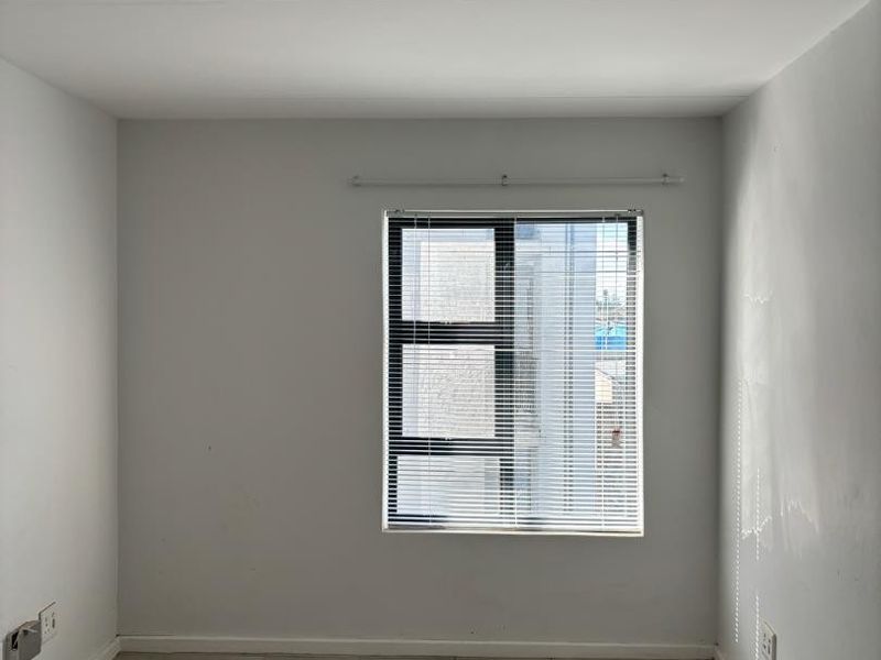 2 Bedroom Apartment - Photo 9