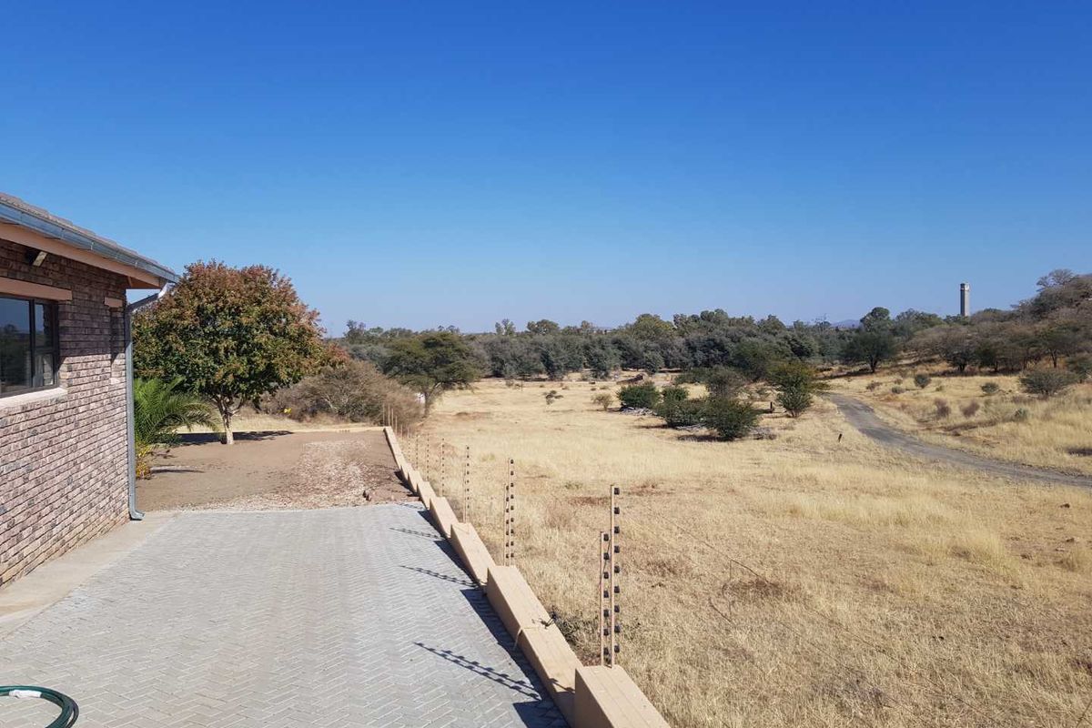 Perfect and Peaceful - Photo 4