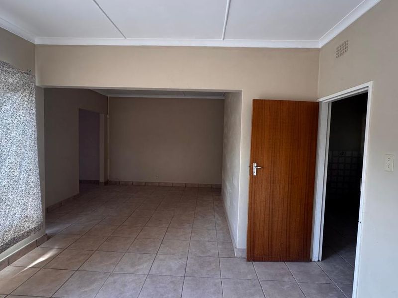 Prime Investment Property in South Ridge - Photo 8