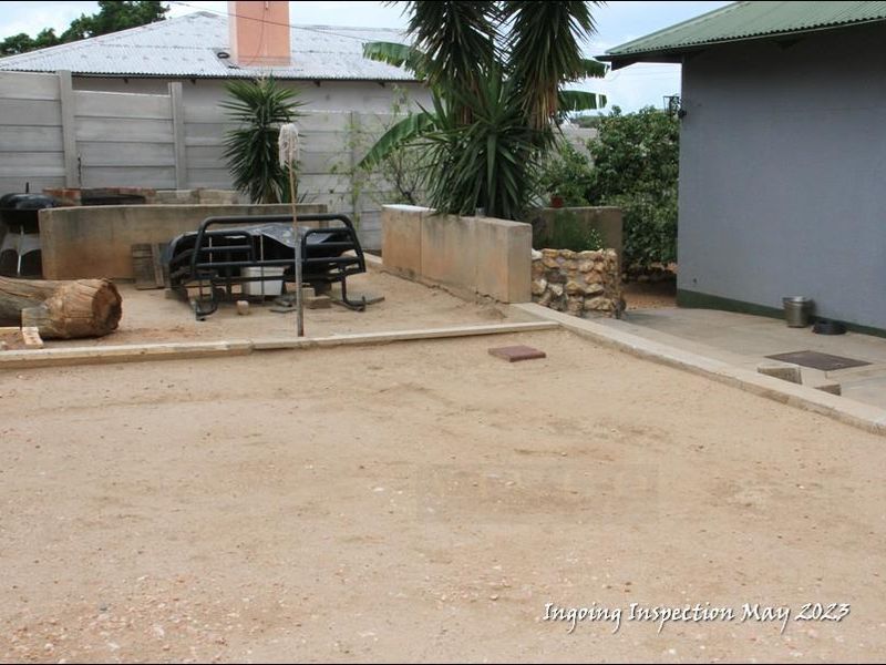 Urgent Sale - 3 Bedroom House in Windhoek North! - Photo 5