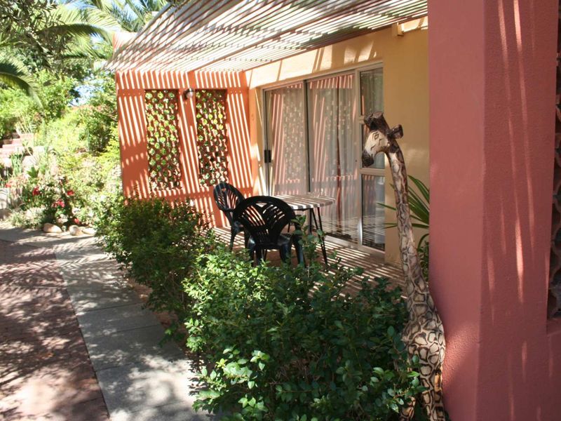 Well Established Guesthouse - Photo 3