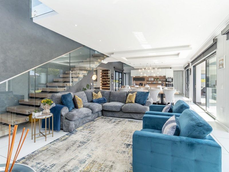 Experience the epitome of luxury family living - Photo 6