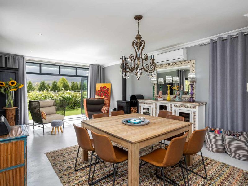 Family Home with Paddock Views on Val de Vie Estate - Photo 6