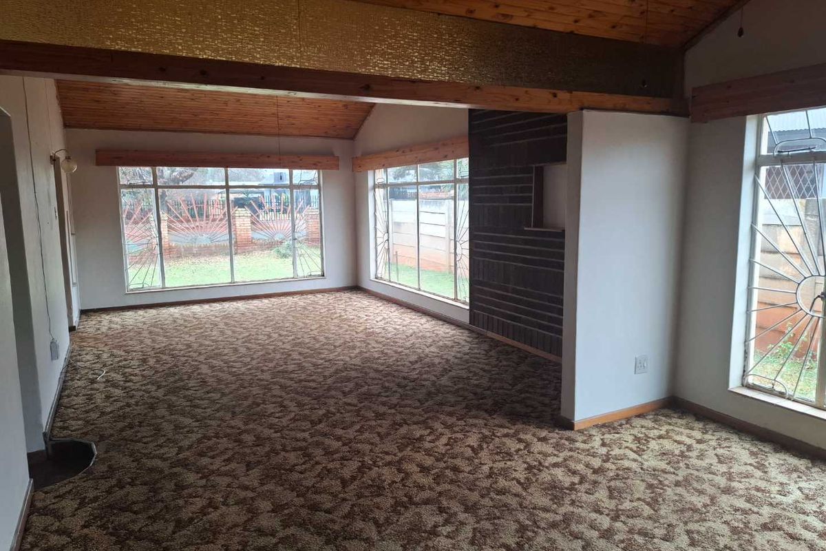 Renovator's Dream with Flatlet, Borehole and Endless Potential - Photo 4