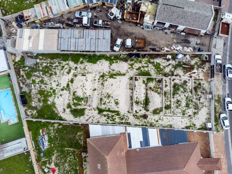 Vacant Land / Plot for Sale – Pelican Heights - Photo 9