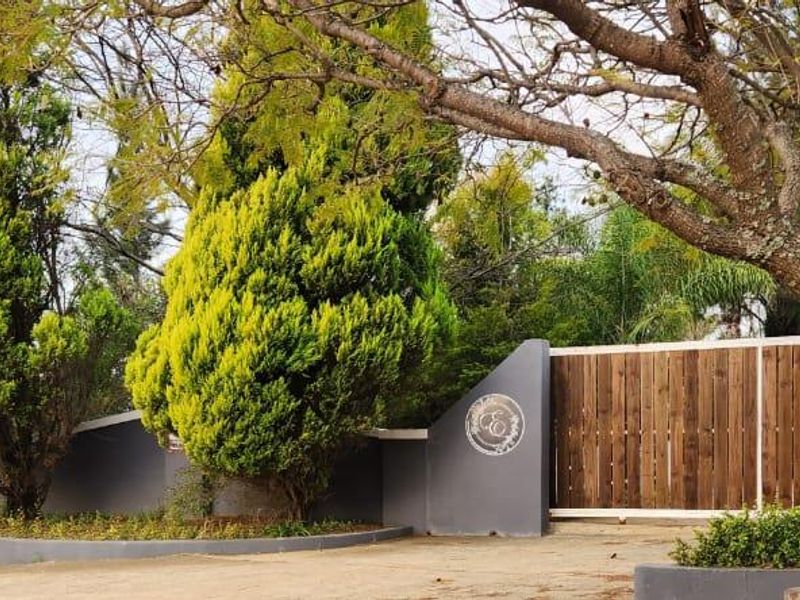 Farm for sale with venue and housing - Photo 6