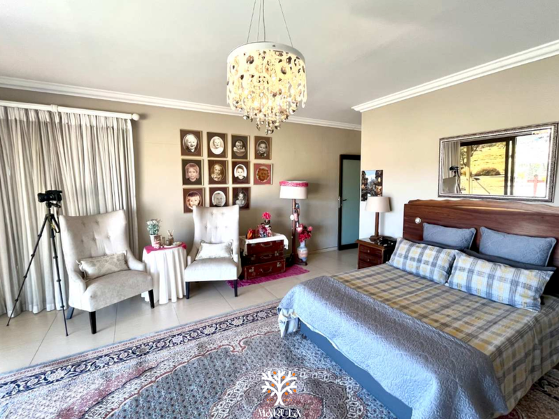Family Home For Sale | Omeya Golf Estate | N$9 540 000 - Photo 8