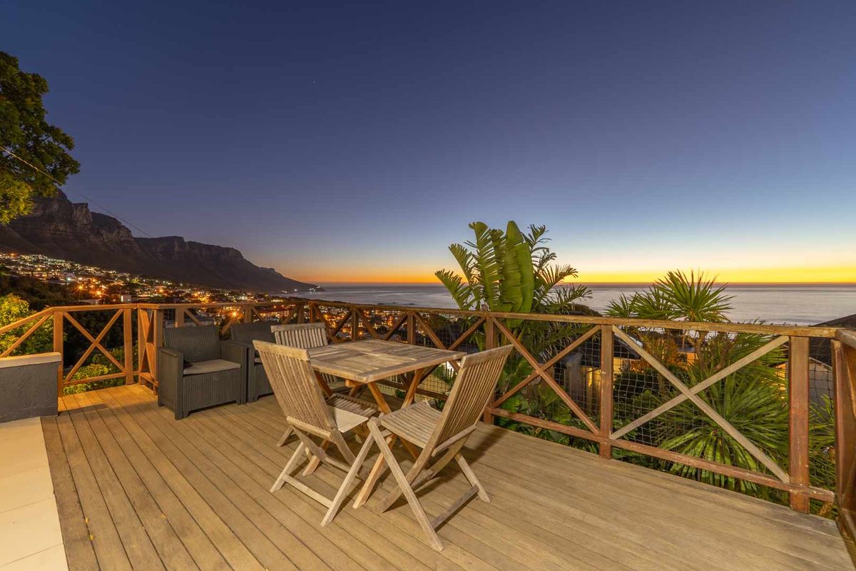 Spacious Family Home with Sea & Mountain Views in a Quite Camps Bay Cul-De-Sac - Photo 3
