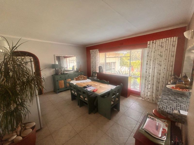 Four Bedroom House For Sale in Brackenhurst - Photo 5