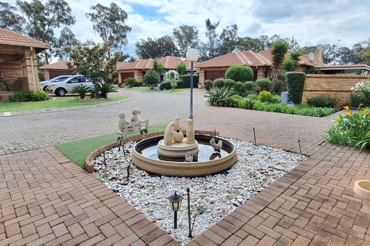 Retirement cluster - Photo 5