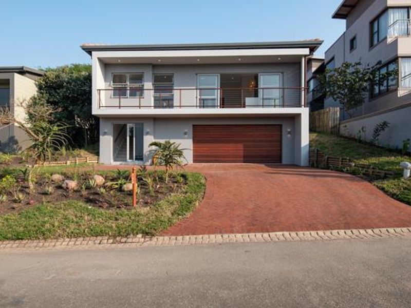 Excuiste House for Sale in Palm Lakes Estate - Photo 3