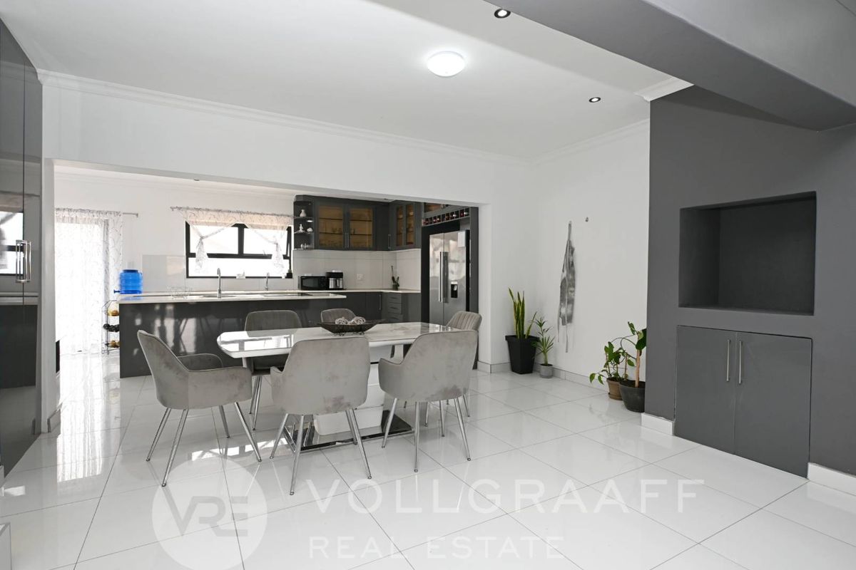 Elevated Home with Partial Sea Views and Expansion Potential For Sale in Extension 14, Swakopmund - Photo 3