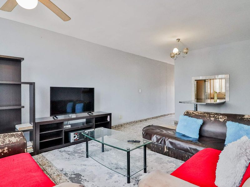 2 Bedroom  Apartment in Benoni CBD - Photo 4