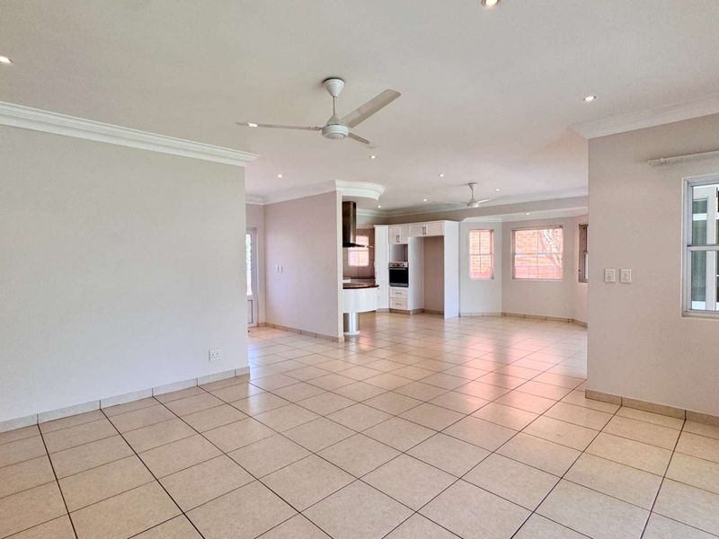 Stepless Living within a secure Gated Estate - Photo 4