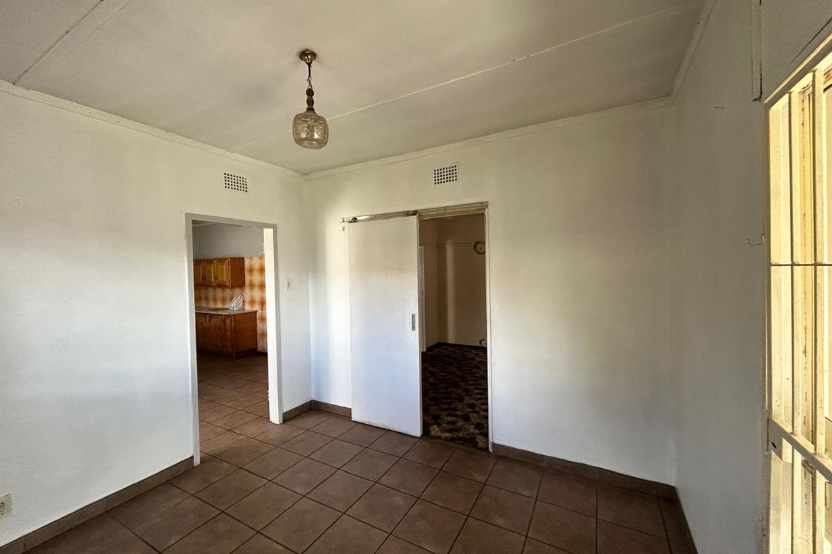 **Charming Family Retreat** - Photo 4