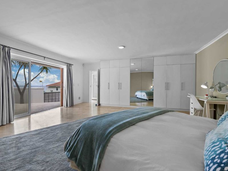 Comfortable Coastal Living in Camps Bay - Photo 8