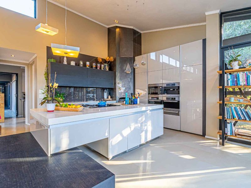 Family Retreat in Monaghan Farms - Photo 3