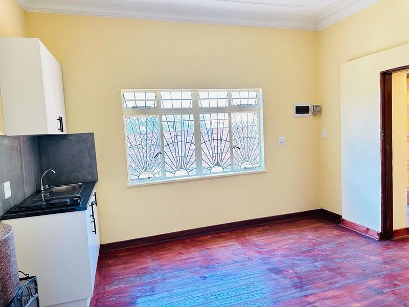 Rooms Available In Capital Park - Photo 4