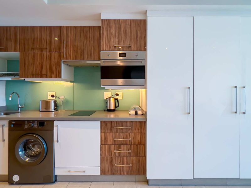 STUDIO APARTMENT FOR SALE - Photo 5