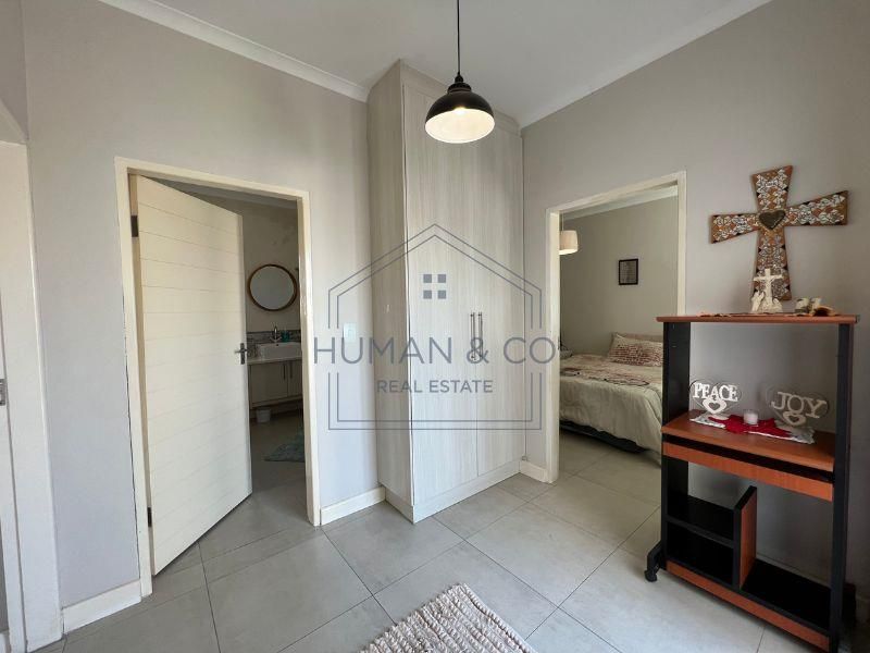 Ideal Starter Home in Fairway Estate - Photo 8