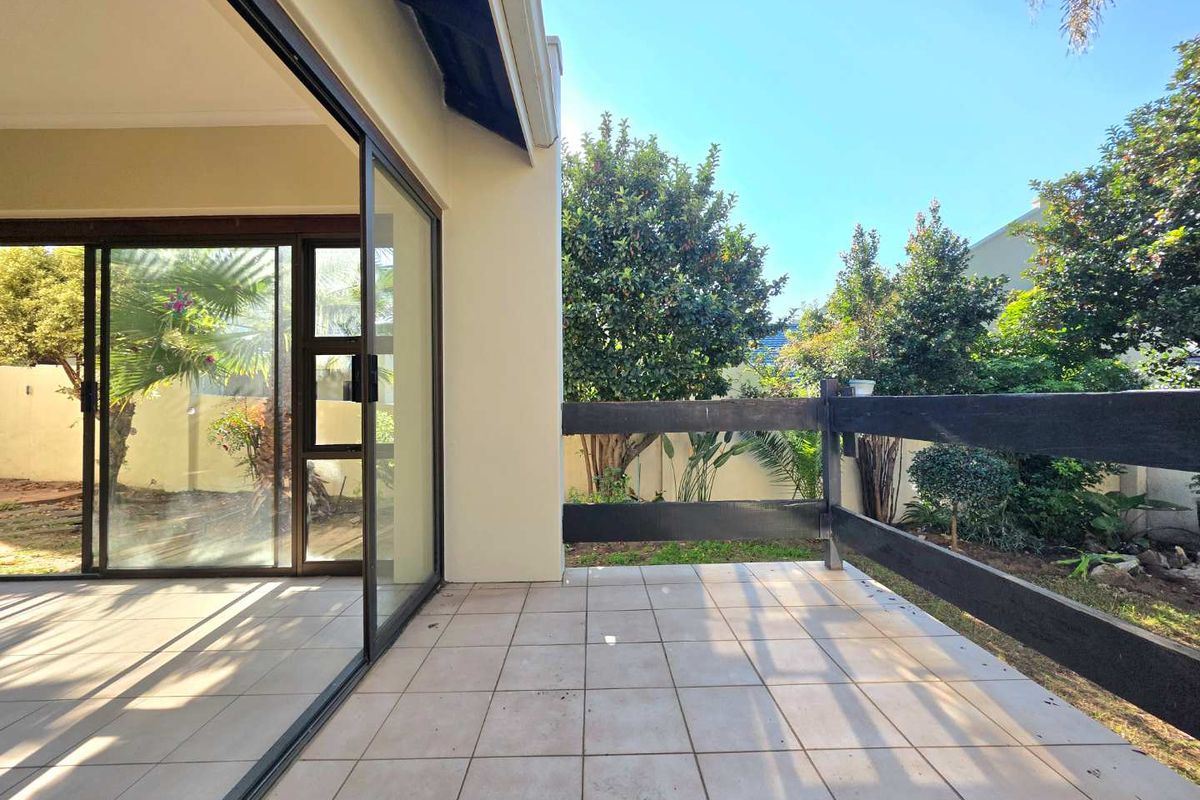 🌟 Stunning 3-Bedroom Family Home with Spacious Cottage & Beautiful Garden 🌟 - Photo 3